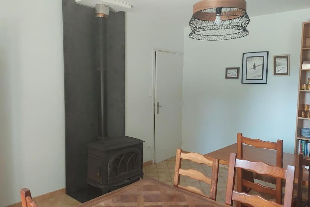 Maison De La Foret Magique. Chalet Chalmazel-Jeansagniere